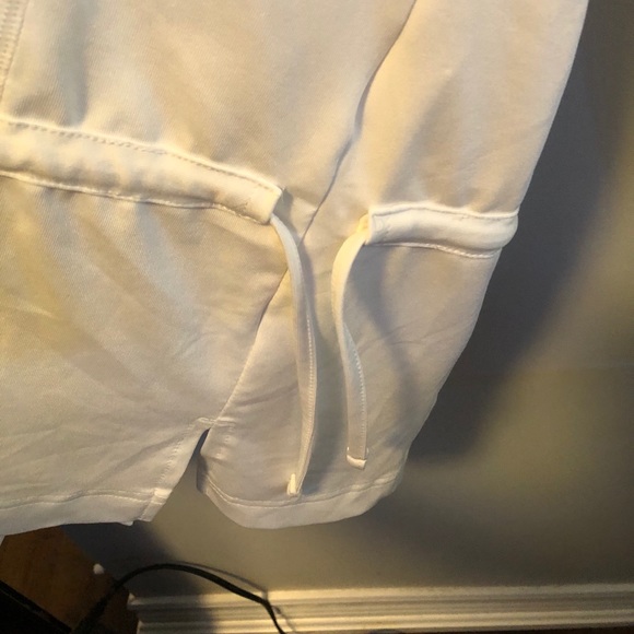 Columbia Athletic Pullover - Picture 4 of 7